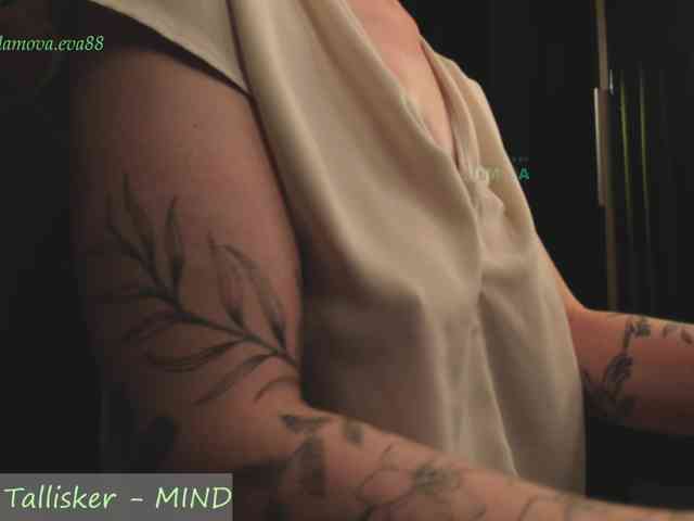 Adamova_Eva webcam