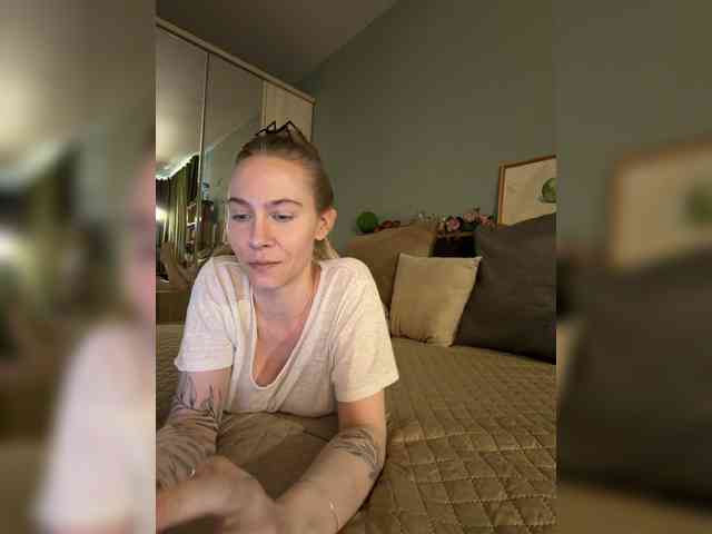 Adamova_Eva webcam