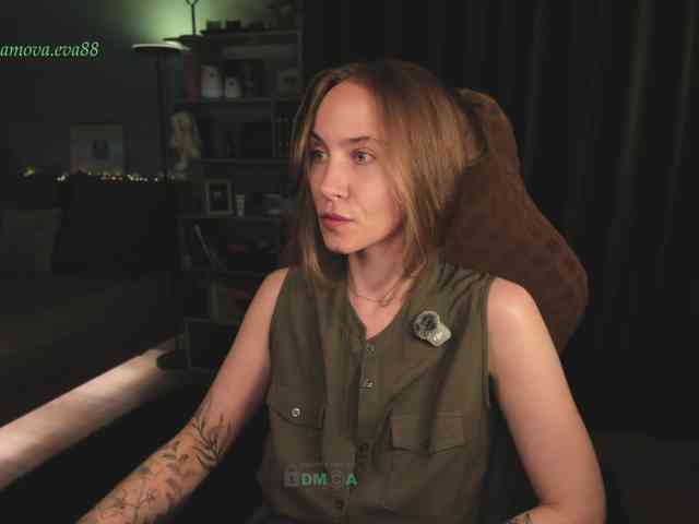 Adamova_Eva webcam