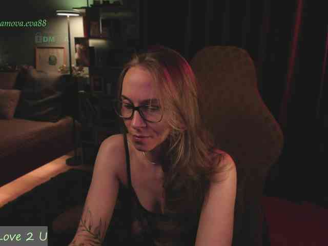 Adamova_Eva webcam