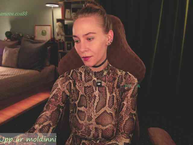 Adamova_Eva webcam