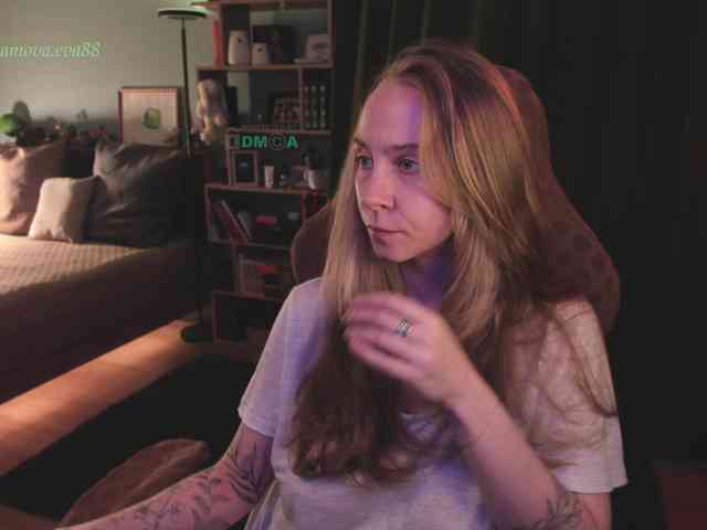 Adamova_Eva webcam