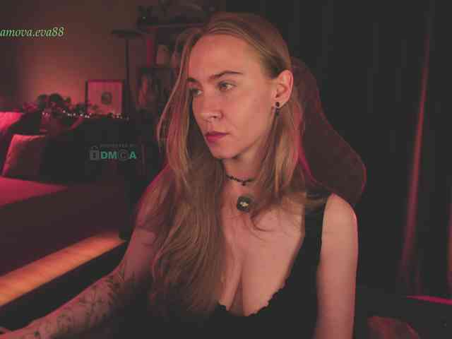 Adamova_Eva webcam