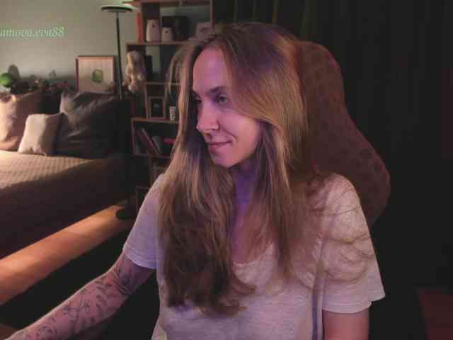 Adamova_Eva webcam
