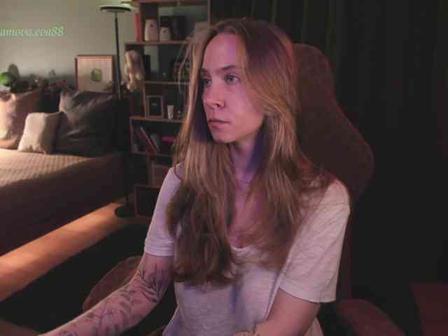 Adamova_Eva webcam