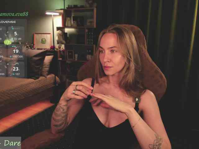 eva-adamova Sex Cam Show