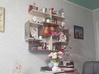 Ellie_