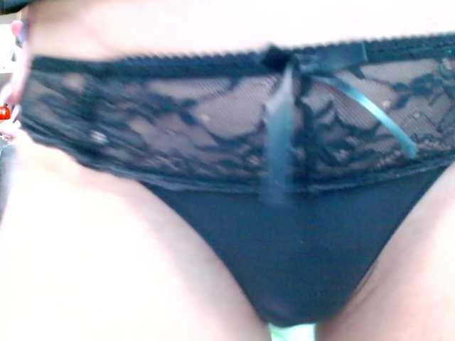 Ellie_