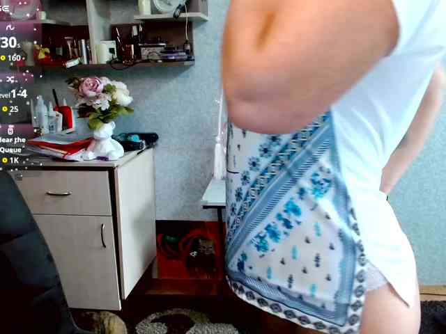 Ellie_ webcam