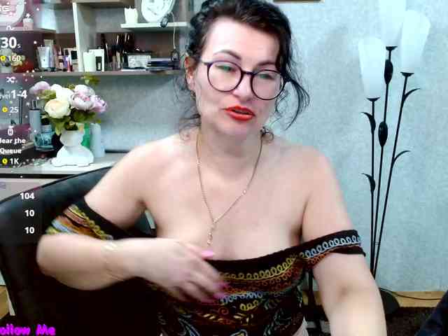 Ellie_ webcam