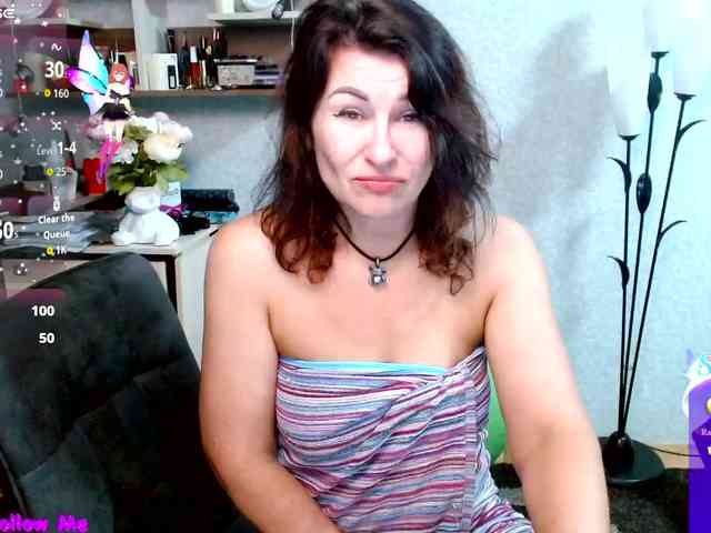 Ellie_ webcam
