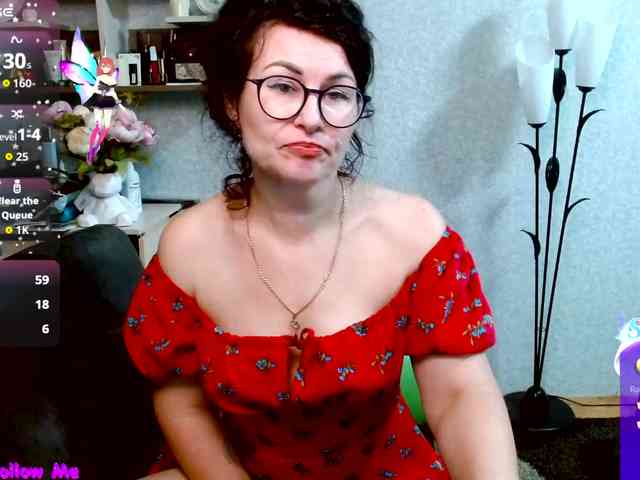 Ellie_ webcam
