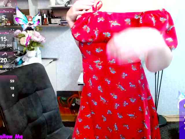 Ellie_ webcam
