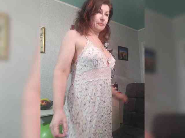 Ellie_ webcam