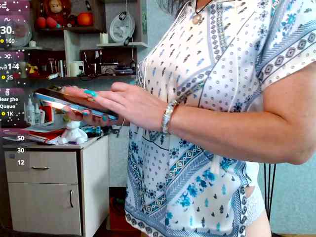 Ellie_ webcam