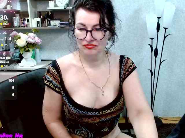 Ellie_ webcam