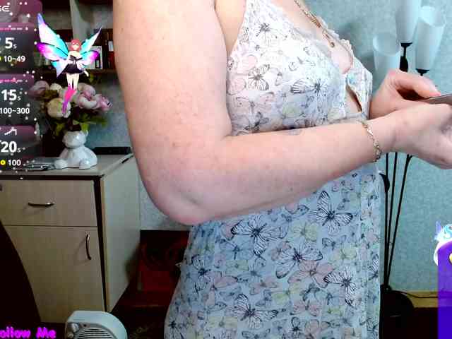 Ellie_ webcam