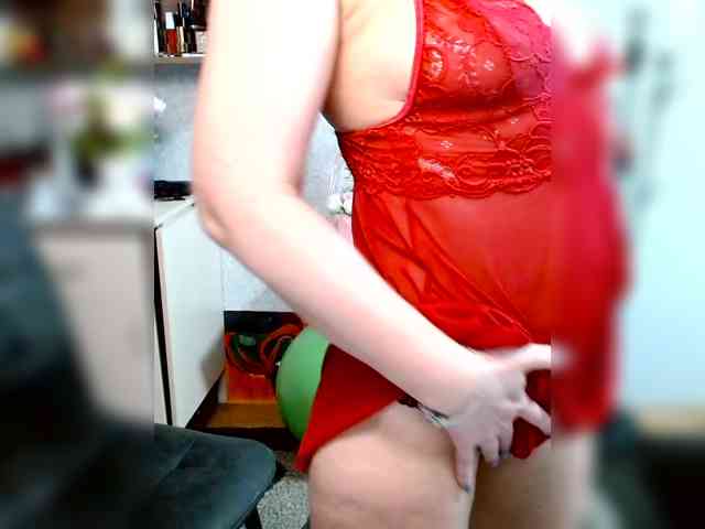 Ellie_ webcam