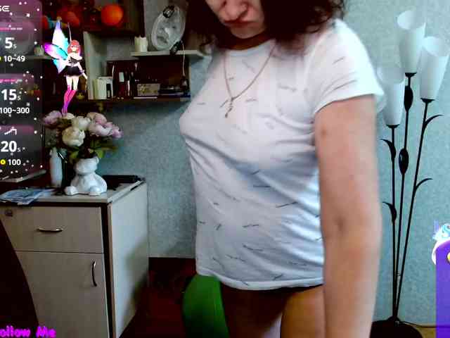 Ellie_ webcam