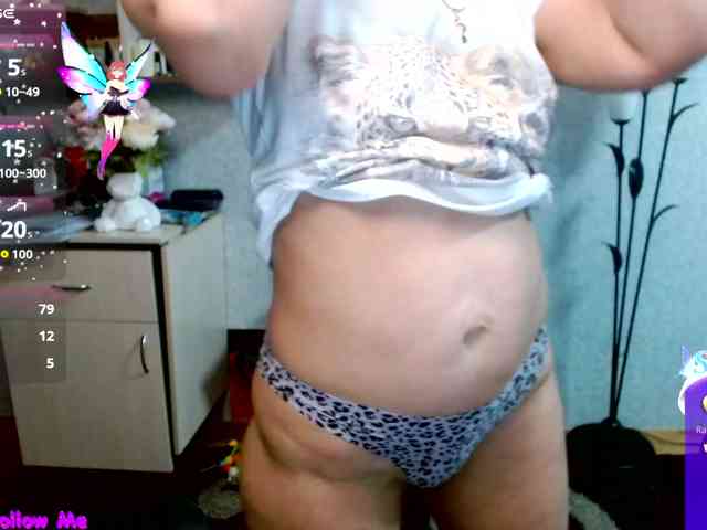 Ellie_ webcam