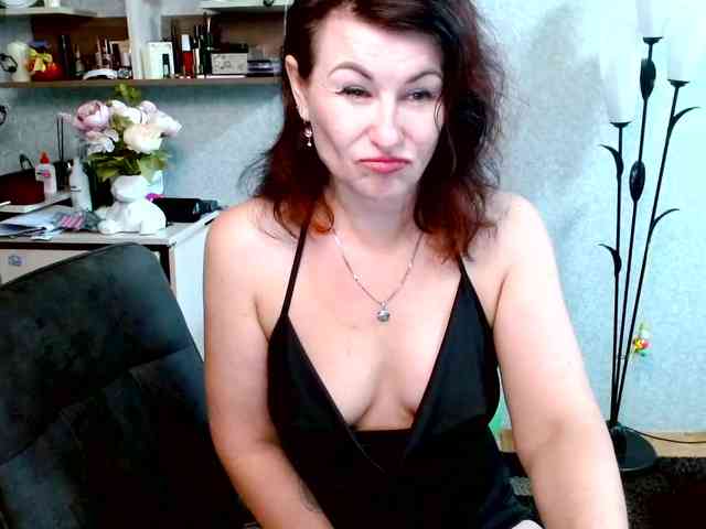 Ellie_