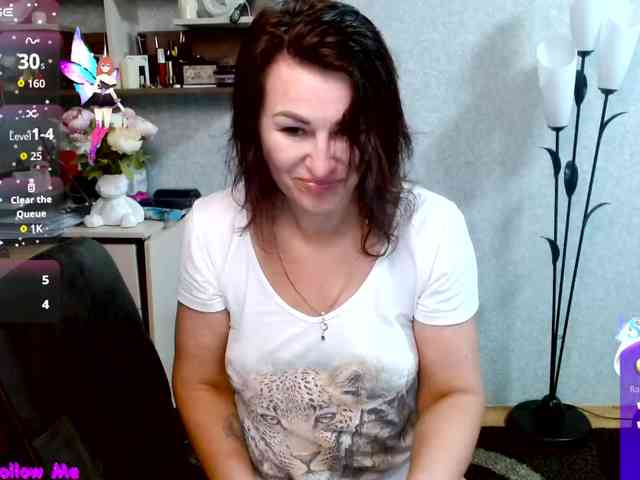 Ellie_ webcam