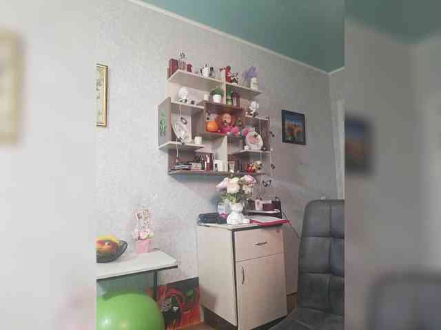 Ellie_ webcam