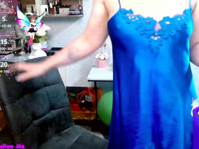 Ellie_ webcam
