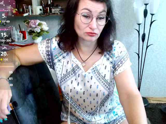 Ellie_ webcam