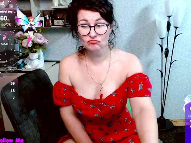 Ellie_ webcam