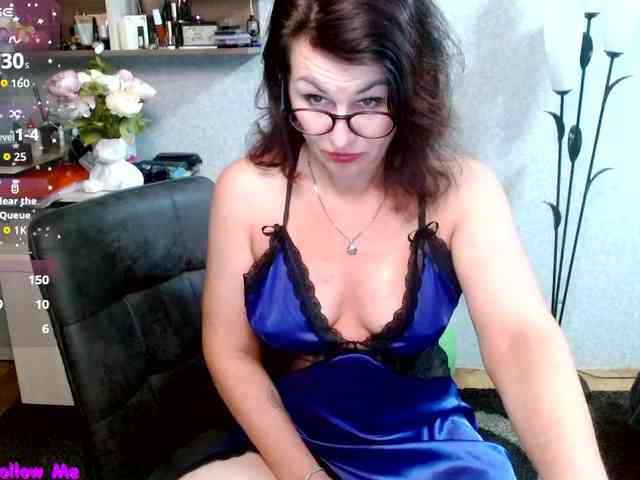 Ellie_ webcam