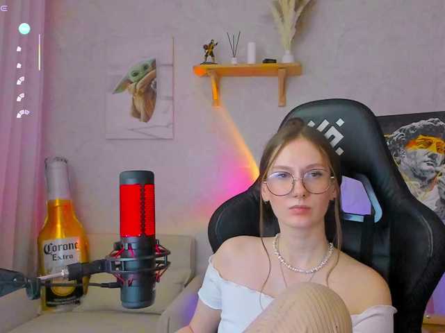 KiraRumGirl