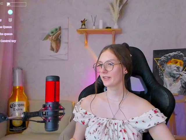 KiraRumGirl live webcam show