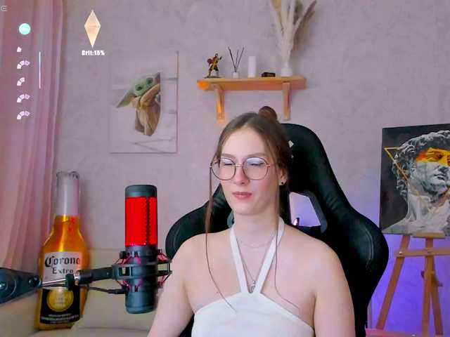 -Lovely's BongaCams show and profile