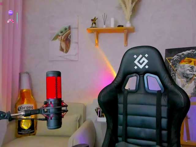 KiraRumGirl live cam preview