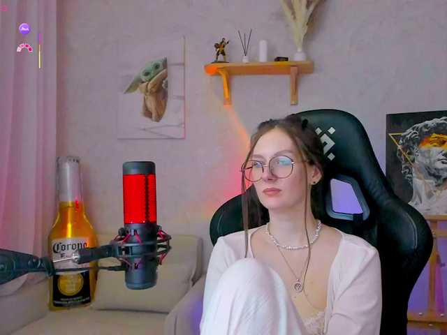 KiraRumGirl