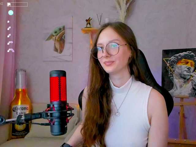-lovely cam belle