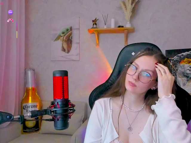 KiraRumGirl