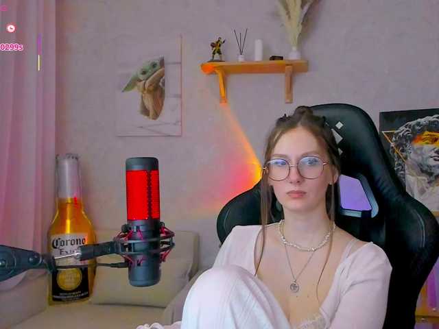KiraRumGirl