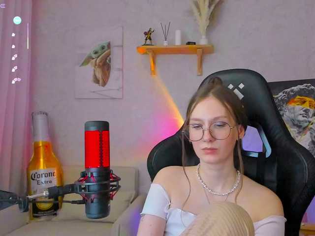 KiraRumGirl