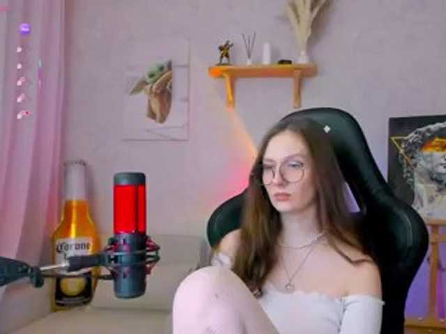 KiraRumGirl