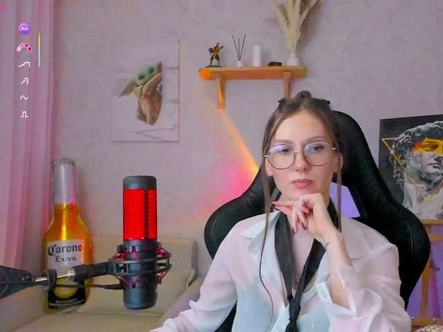 KiraRumGirl
