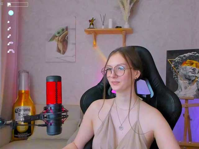 -Lovely live webcam show