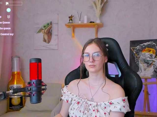 KiraRumGirl live webcam show