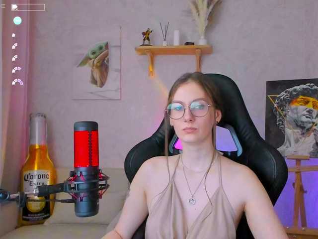 -Lovely live webcam show