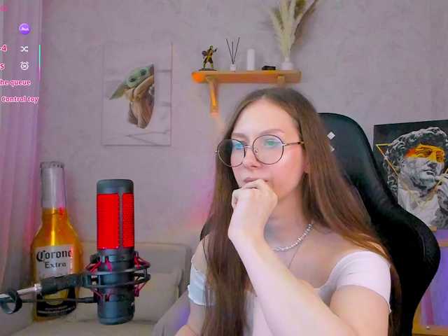 KiraRumGirl