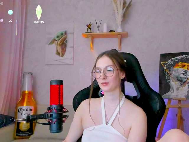 -Lovely's BongaCams show and profile