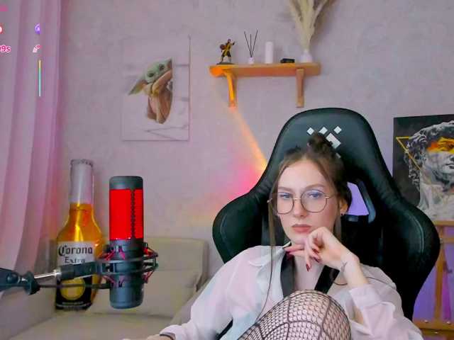KiraRumGirl
