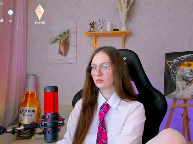 -Lovely's BongaCams show and profile