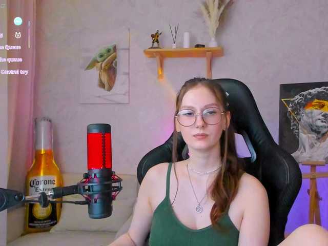 -Lovely live webcam show